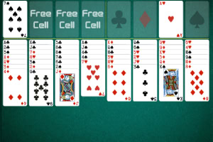 Juego de solitario FreeCell con cartas dispuestas en filas sobre fondo verde