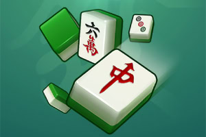 Fichas de mahjong y dado sobre fondo verde