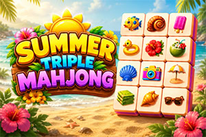 Título colorido Summer Triple Mahjong junto a fichas con frutas, conchas y objetos veraniegos sobre una playa tropical con flores